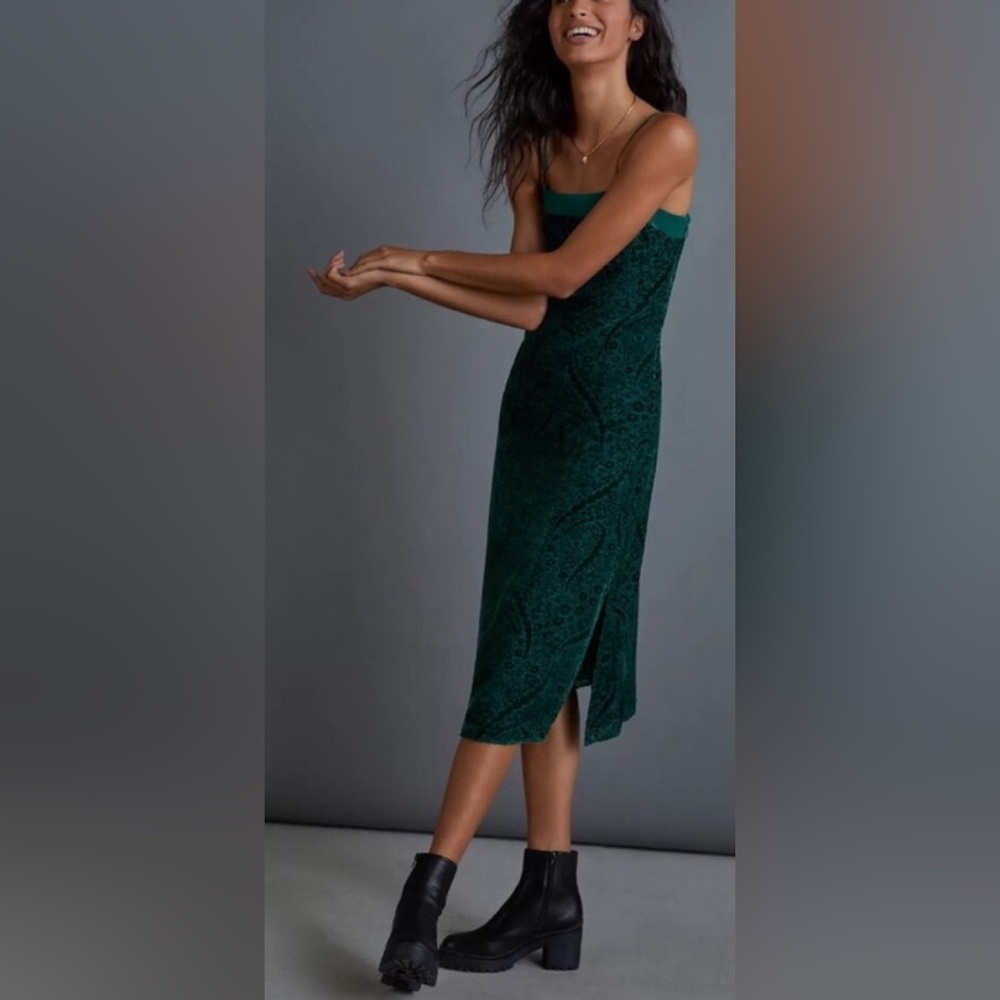 Anthropologie‎ Aria Green Floral Velvet Mix Midi Dress in Emerald Green - 10